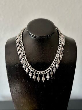 Silver Dangle Charm Link Necklace - Women's Fashion Jewelry